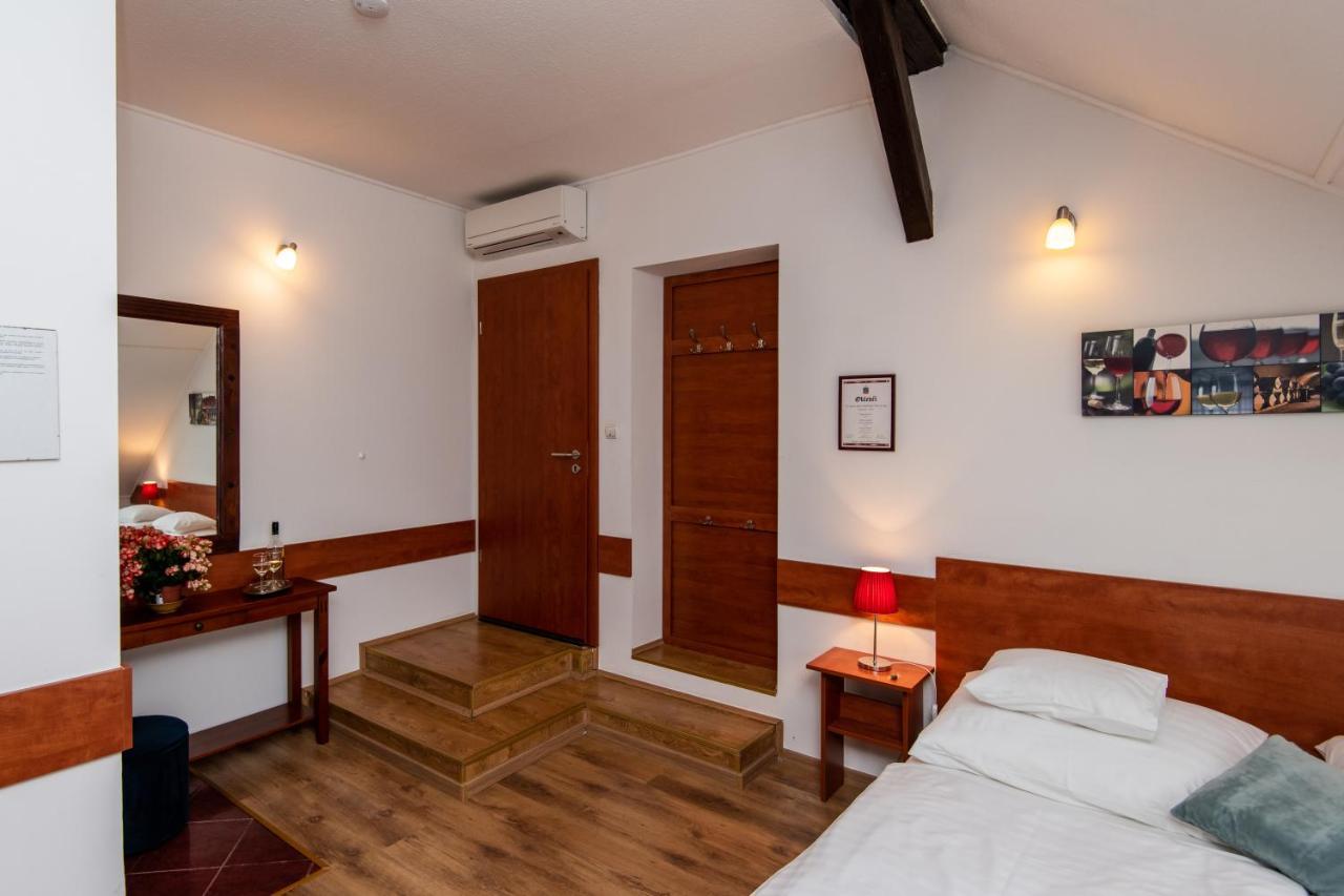 Fenyes Vinorium Bed & Breakfast Sopron Eksteriør bilde