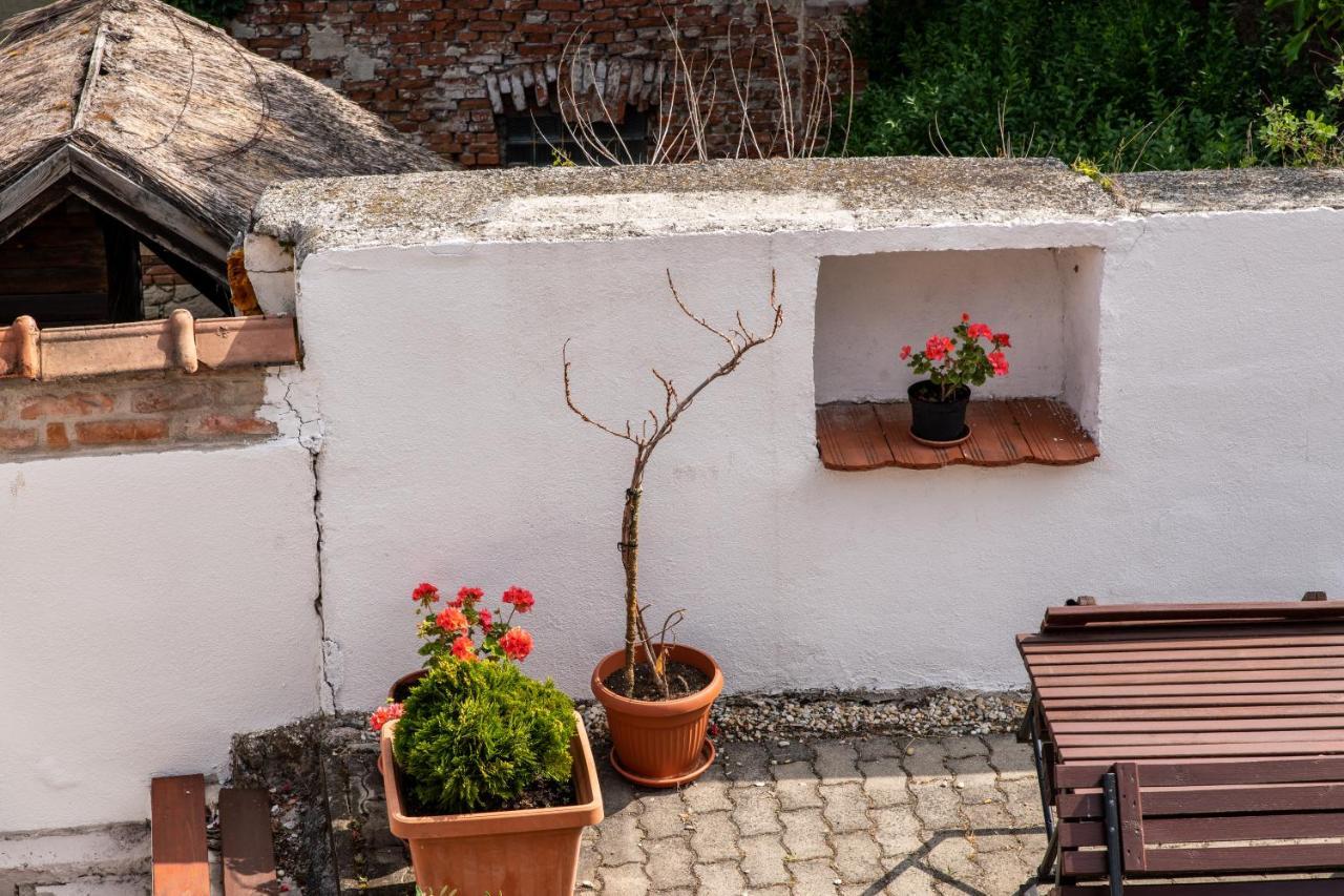 Fenyes Vinorium Bed & Breakfast Sopron Eksteriør bilde