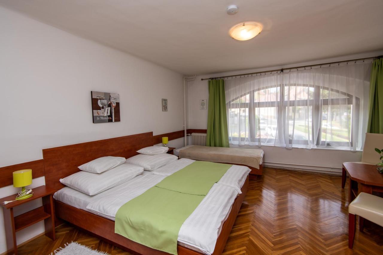 Fenyes Vinorium Bed & Breakfast Sopron Eksteriør bilde